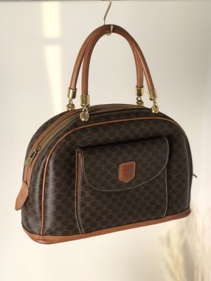 imgrc0119374621 Louis Vuitton Suhari Lockit PM Handbag M91889 Brown Leather