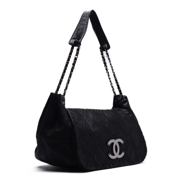 imgrc0120964744 Chanel Wild Stitch Chain Shoulder Bag Black