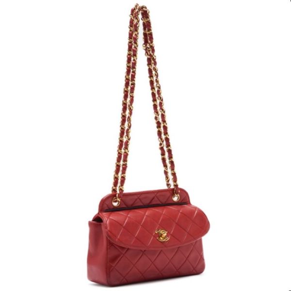 imgrc0125033422 Chanel Mini Matelasse Round Flap Chain Lambskin Red Gold