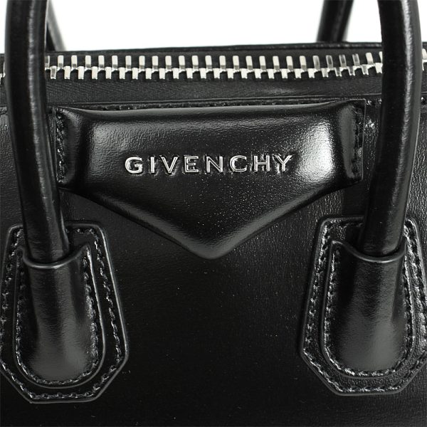 imgrc0143788468 Givenchy Hand Shoulder Bag Antigona Mini Black