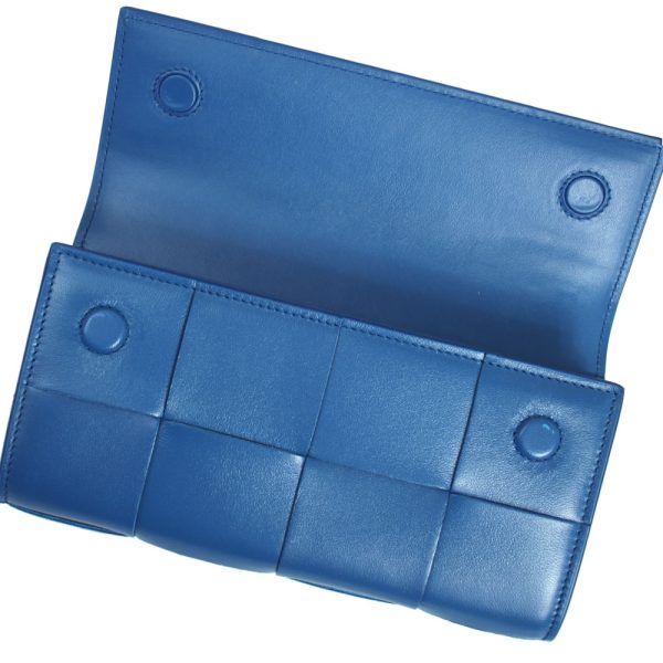 imgrc0169330234 Bottega Veneta Cassette Intrecciato Wallet Blue