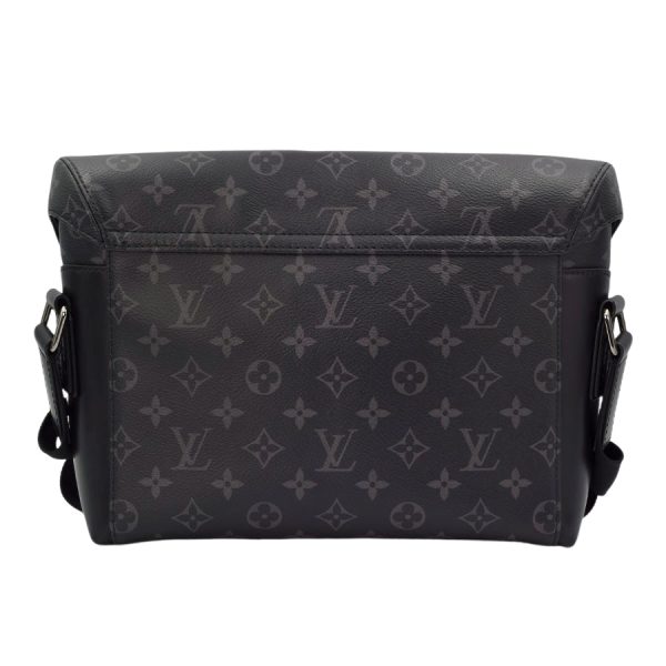 imgrc0172474669 Louis Vuitton Eclipse monogram Messenger Shoulder Bag Black