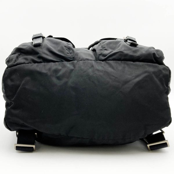 it4cg678aiba 5 Prada Rucksack Nylon Black