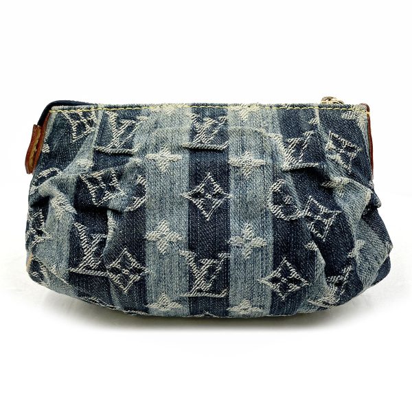 it4j1rskrc06 2 Louis Vuitton True Leyer Monogram Denim Pouch Bag Blue