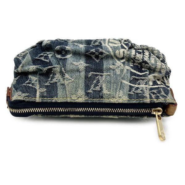 it4j1rskrc06 3 Louis Vuitton True Leyer Monogram Denim Pouch Bag Blue