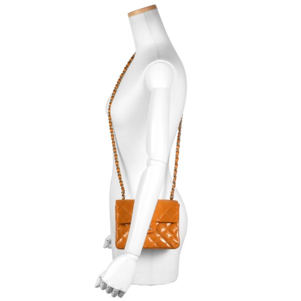 it8xs6d5rs1k 08 Chanel Mini Matelasse Single Flap Bag Orange Enamel Silver