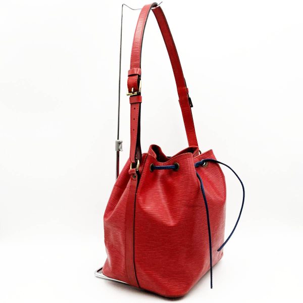 itofv9c5npxc 3 Louis Vuitton Petit Noe Epi Shoulder Bag Red Blue