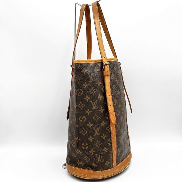 itrqiz5qvgh0 3 Louis Vuitton Bucket GM Monogram Shoulder Bag Brown