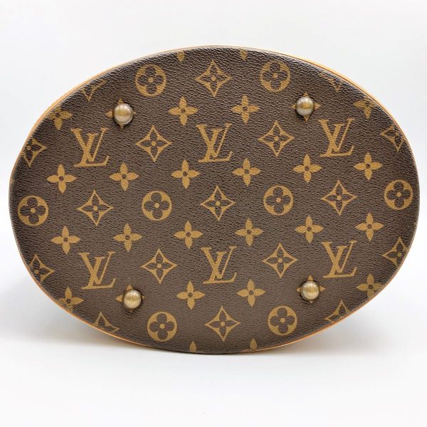 itrqiz5qvgh0 5 Louis Vuitton Bucket GM Monogram Shoulder Bag Brown