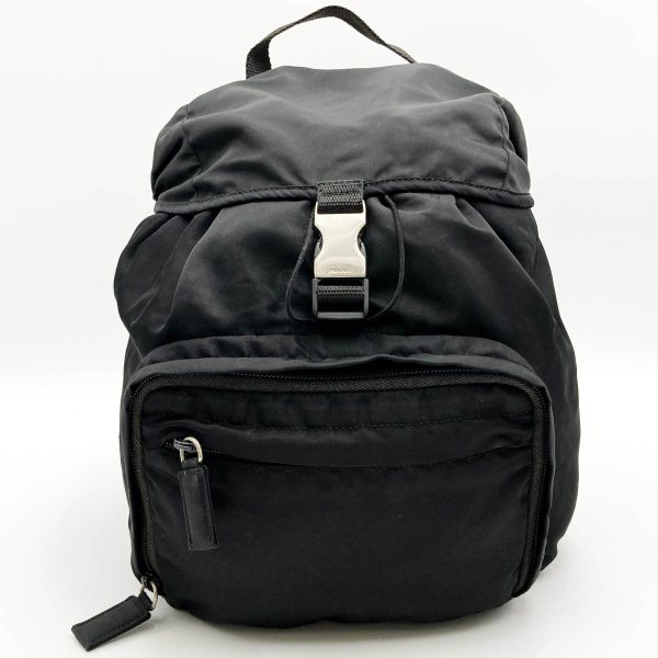 itxe1xrmz25w 1 Prada Rucksack Nylon Black