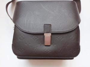 lv1001454 1 Louis Vuitton Monogram Trotter Shoulder Bag