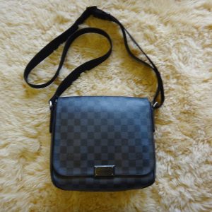 lv16 3212 2 Saint Laurent tote bag felt x leather pink