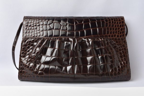 m 210625 51 g 2 Gucci Vintage Crocodile Clutch Bag Pouch Dark Brown