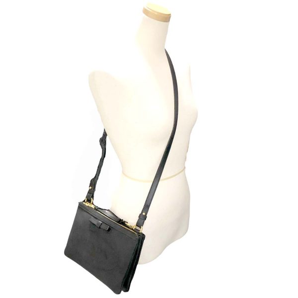 m24 1539 12 Prada Shoulder Bag Black