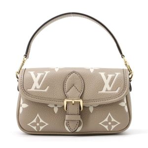 m83300 01 Louis Vuitton Monogram Papillon 26 Handbag Brown