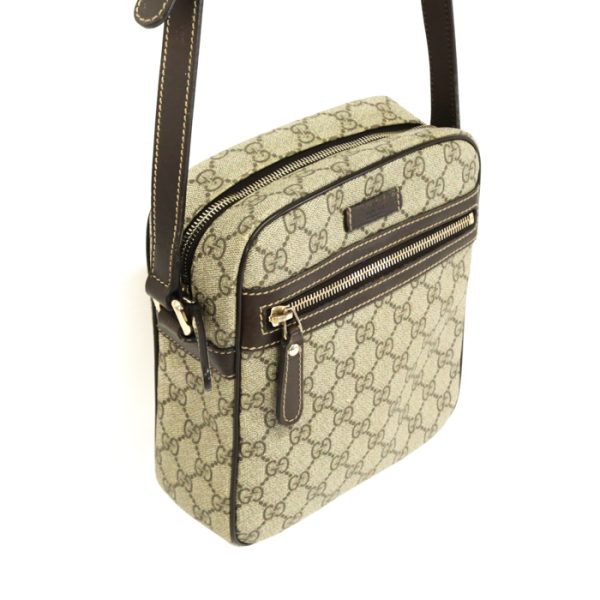 mar26002 1 Gucci Pochette Gg Supreme Leather Shoulder Bag Beige