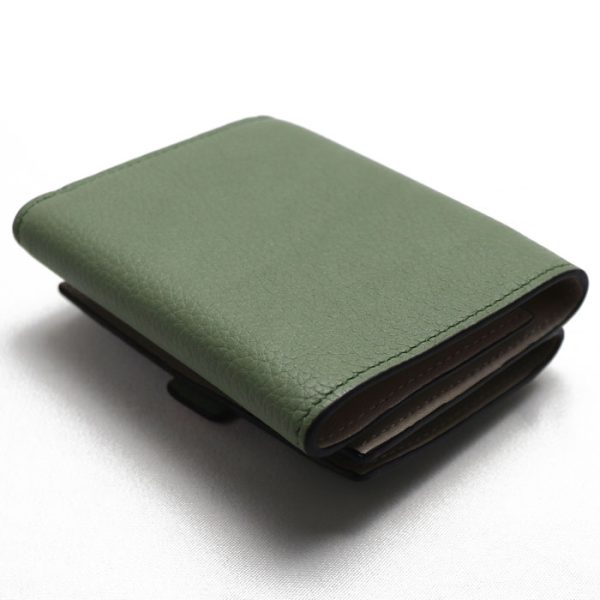 o23 0427 8 429 Loewe Trifold Wallet Rosemary Tan