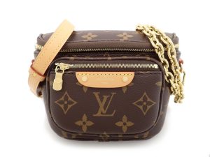 s2445tkno25 01 Louis Vuitton Emable Studded Shoulder Bag Suhari Blue