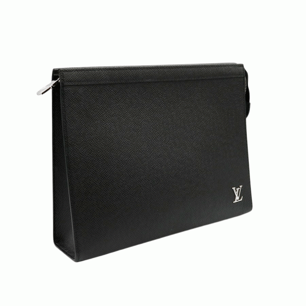 s340522 12 15 Louis Vuitton Pochette Voyage Taiga Noir Black