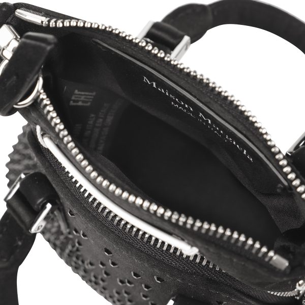 sb2wg0006p5601t80 5 Maison Margiela Shoulder Bag Cinema Inferno Black