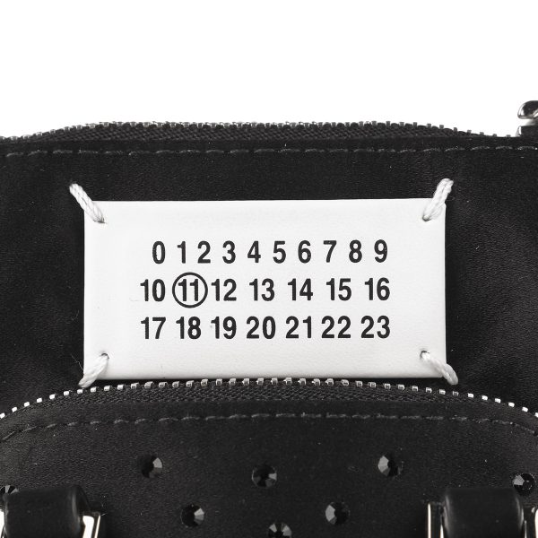 sb2wg0006p5601t80 7 Maison Margiela Shoulder Bag Cinema Inferno Black