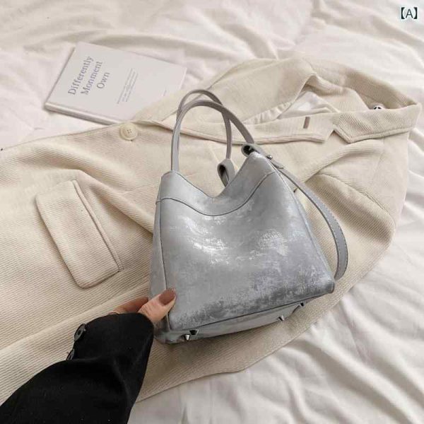 IIXcode1410677252 Bucket Shoulder Bag Silver