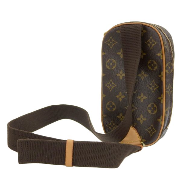 tk24b0122007 2 LOUIS VUITTON Monogram Pochette Waist Bag