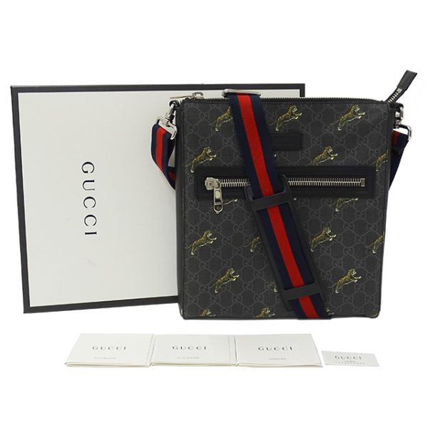 v0077389000 5 Gucci GG Supreme Shoulder Bag Black