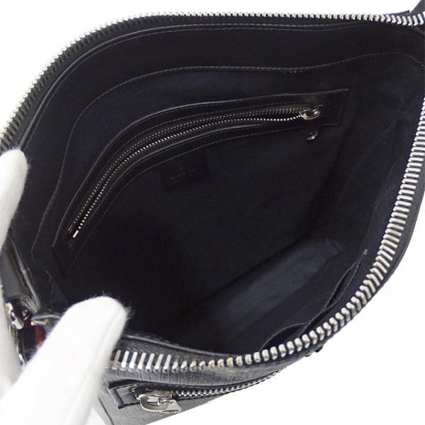 v0077389000 7 Gucci GG Supreme Shoulder Bag Black