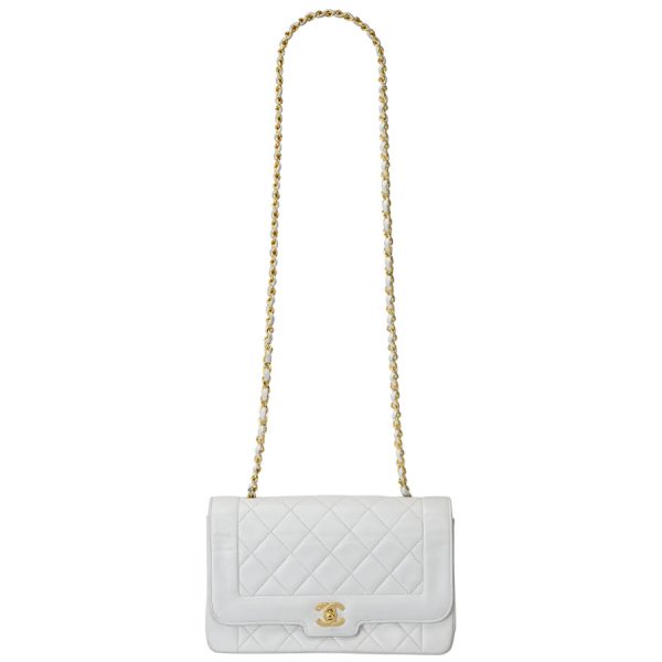 v340625 07 06 Chanel Matelasse Diana Flap Chain Shoulder White