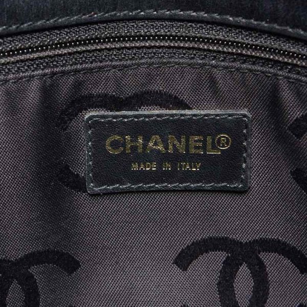 yr2ydo3pnxdqk 9 Chanel Wild Stitch Turnlock Shoulder Bag Calfskin Black Gold