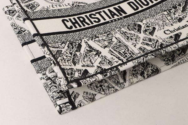 003776353 5 Dior Book Tote Medium Plan de Paris White Black