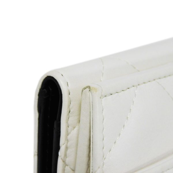 01039h 19 Chanel Small Flap Wallet Leather White