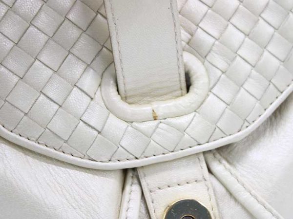 0200 Bottega Veneta Mini Backpack Leathe Cream