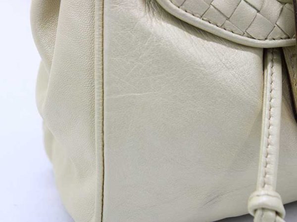 0201 Bottega Veneta Mini Backpack Leathe Cream