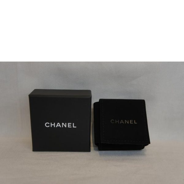 03130 5 Chanel Coco Mark Earrings Black