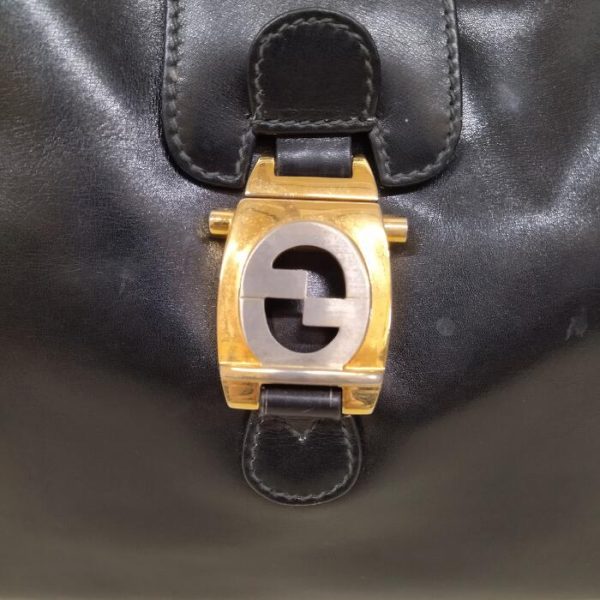 0426 3 5 Gucci Vintage Shoulder Bag Black