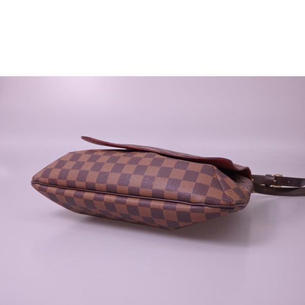 04831 3 Louis Vuitton Musette Brown