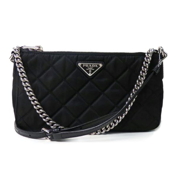 04970 1 Prada Quilted Chain Shoulder Bag