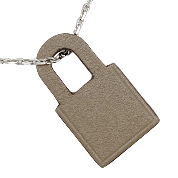 078852ck 18pm 04 Hermes Cadena O`Kelly Lock Key Charm Pendant Etoupe Beige Silver