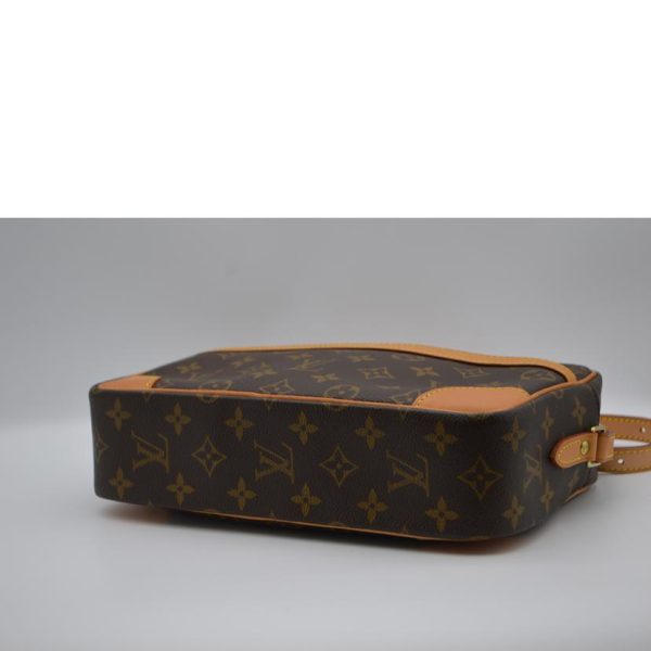 08173 3 Louis Vuitton Trocadero 27 Monogram Shoulder Bag Brown