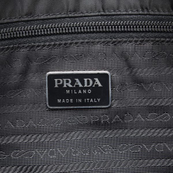 1 0121919 7 Prada Locking Clasp Nylon Messenger Bag Black