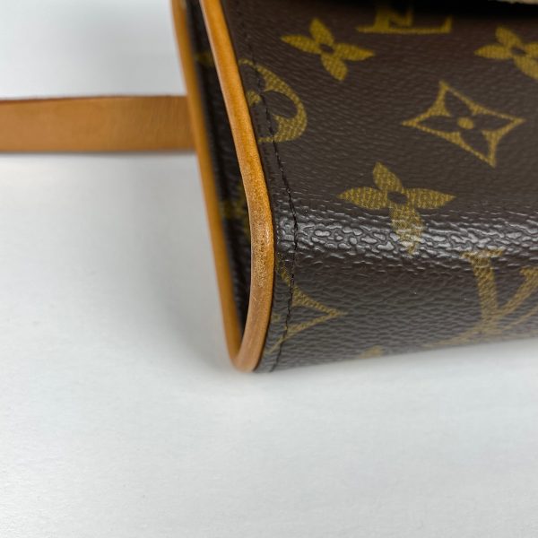 1000047534130 13 Louis Vuitton Pochette Florentine Waist Bag Monogram Brown