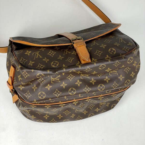 1000059494538 12 Louis Vuitton Saumur 35 Crossbody Bag Monogram Brown