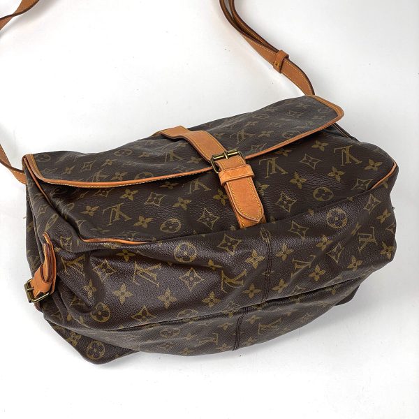 1000061701389 12 Louis Vuitton Saumur 35 Crossbody Bag Monogram Brown