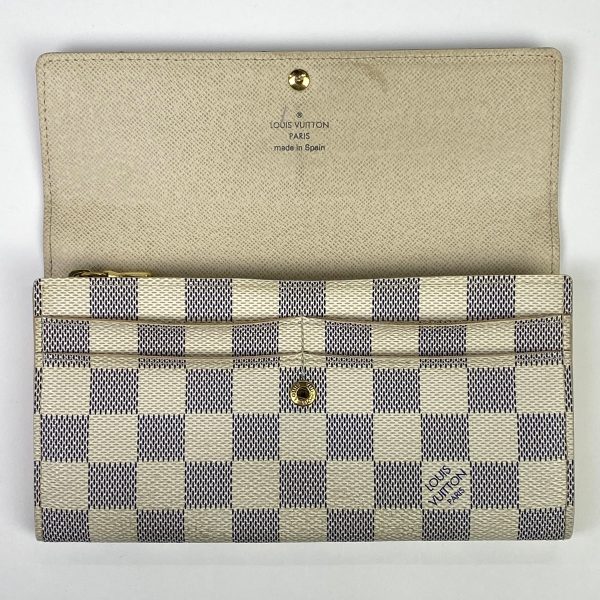 1000061947527 18 Louis Vuitton Portefeuille Sarah Long Wallet Damier White