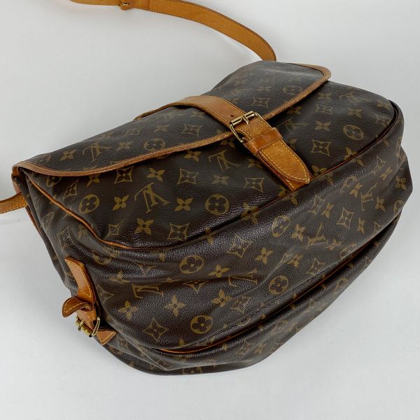 1000062184075 12 Louis Vuitton Saumur 35 Crossbody Shoulder Bag Monogram Brown