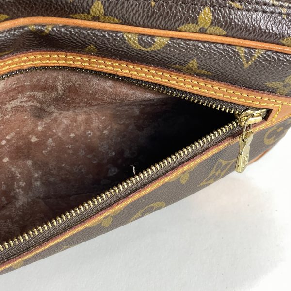 1000062302301 15 Louis Vuitton Marly Dragonne GM Clutch Bag Monogram Brown