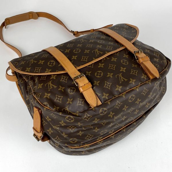 1000062511574 12 Louis Vuitton Saumur 43 Crossbody Bag Monogram Brown