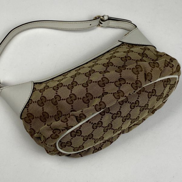 1000062803297 12 Gucci GG Pattern Handbag Accessory Pouch GG Canvas Beige White